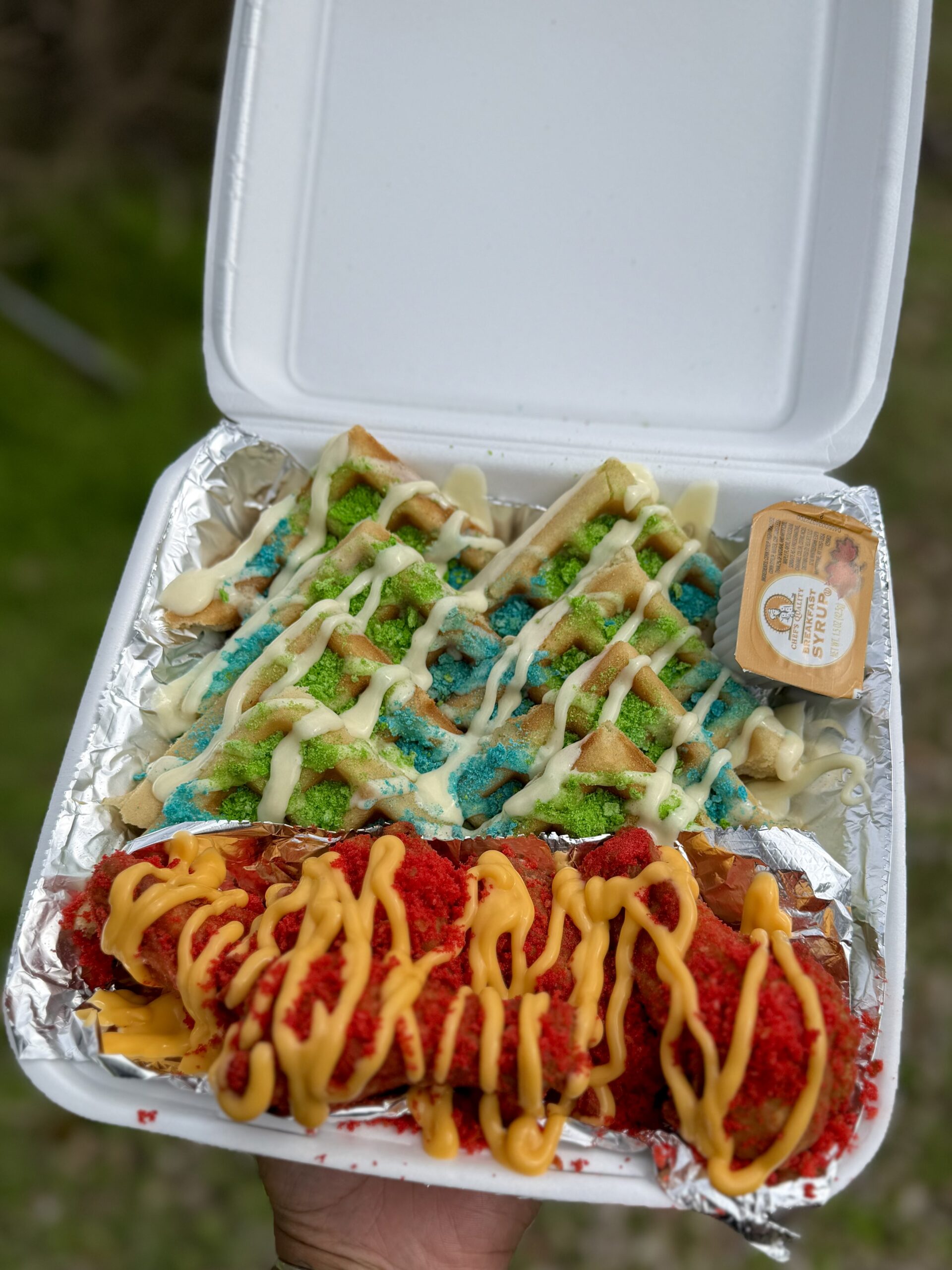 Tracey's Chicken & Waffles Combo