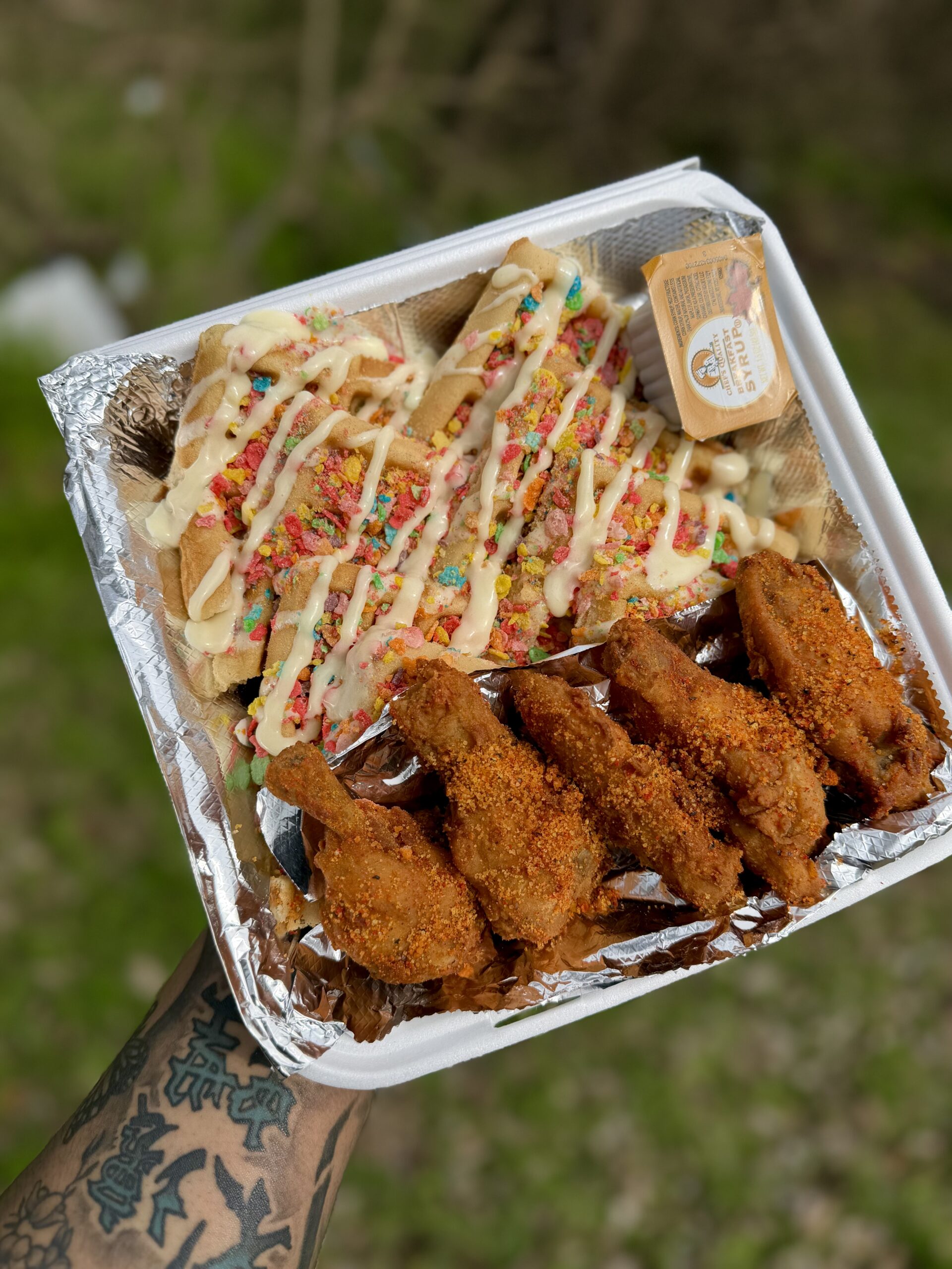 Chicken & Waffles - Basic