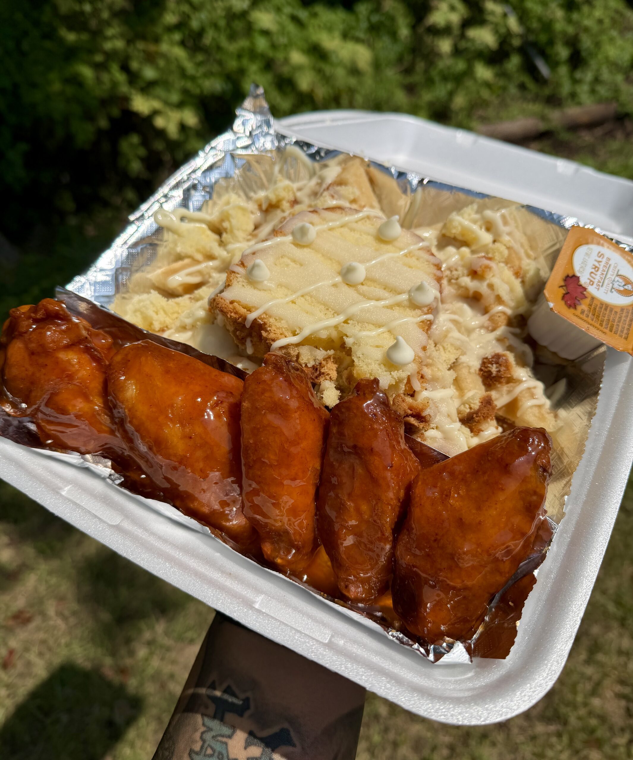 WOTW - 7Up Pound Cake Waffle /w Chicken Wings (5 pcs.)